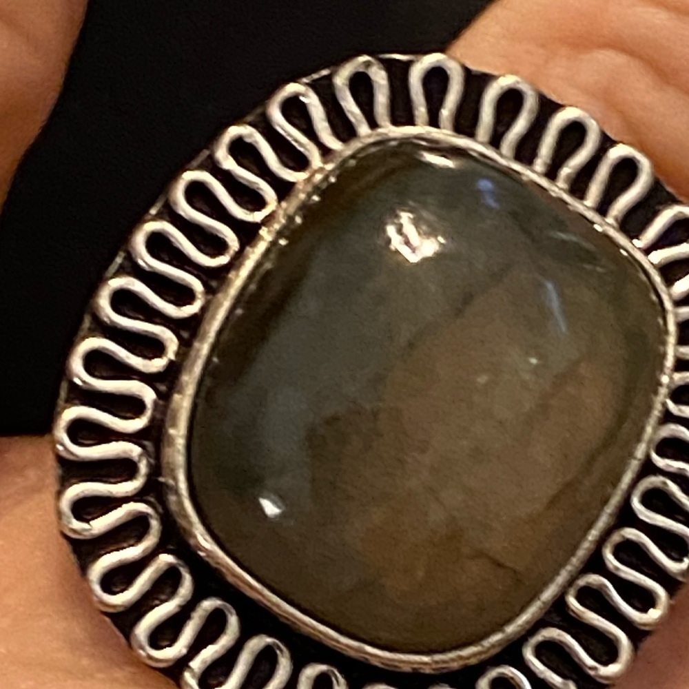 Vintage Sterling Silver (stamped) Huge Laborite ring 8